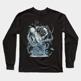 Scubadiving with Octopus Long Sleeve T-Shirt